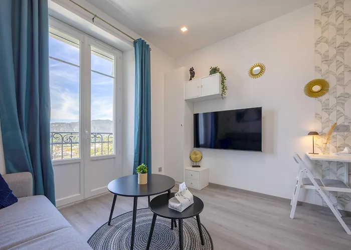 Aix-riviera - 30min D'annecy エクスレバン