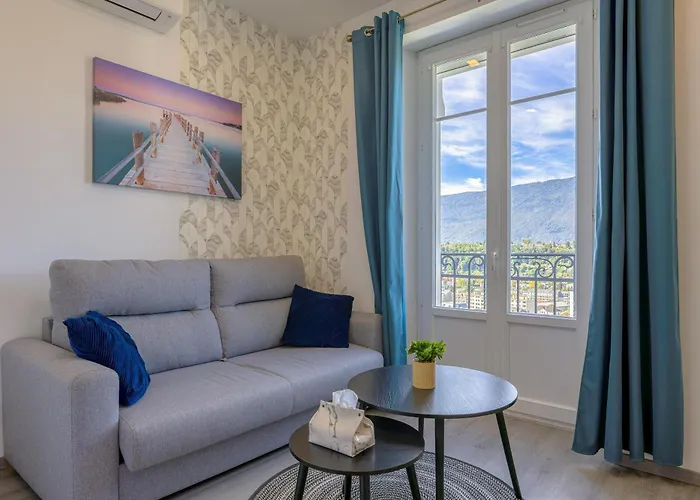 Aix-riviera - 30min D'annecy * エクスレバン